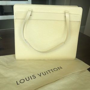 Louis Vuitton Epi Leather Coisette PM Shoulder Bag
